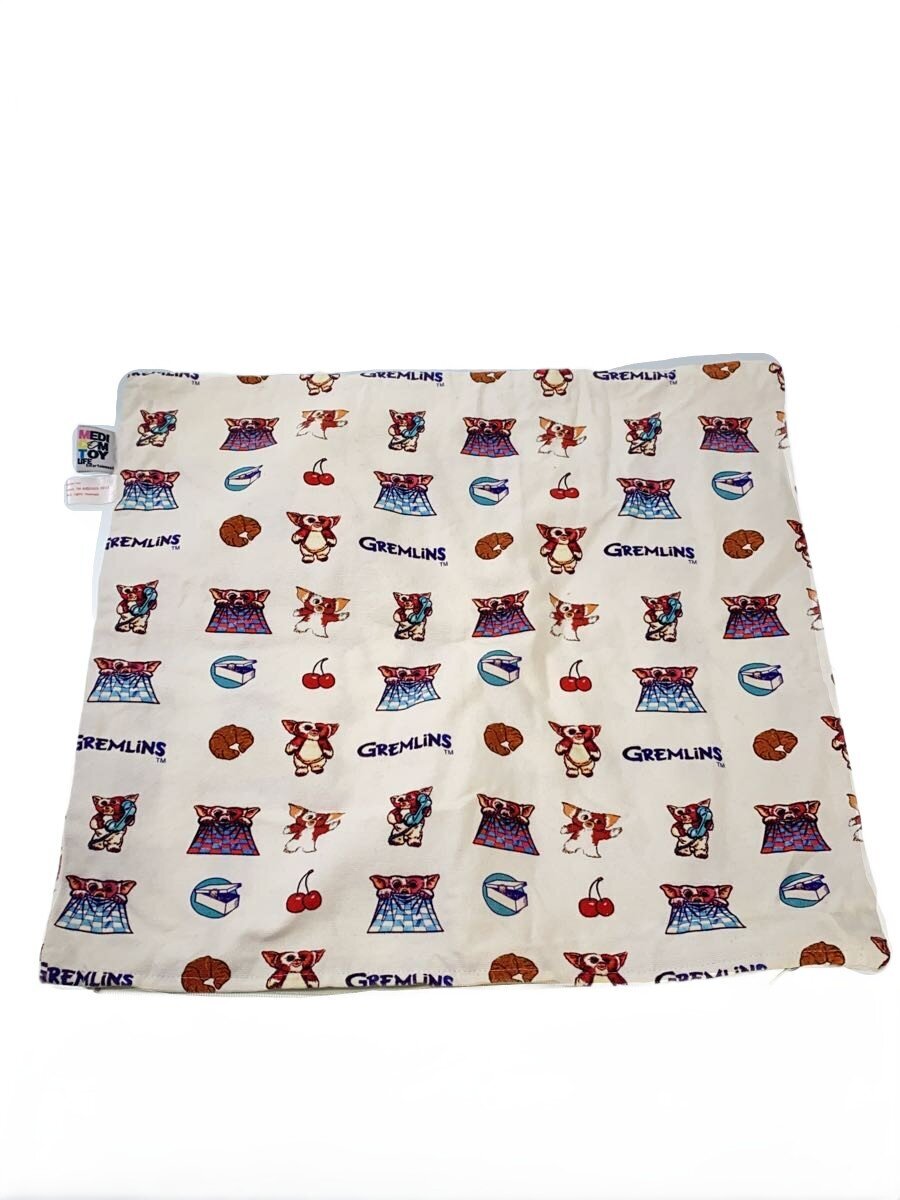 Other Brand Cushion Cover (LIFE Entertainment SERIES)