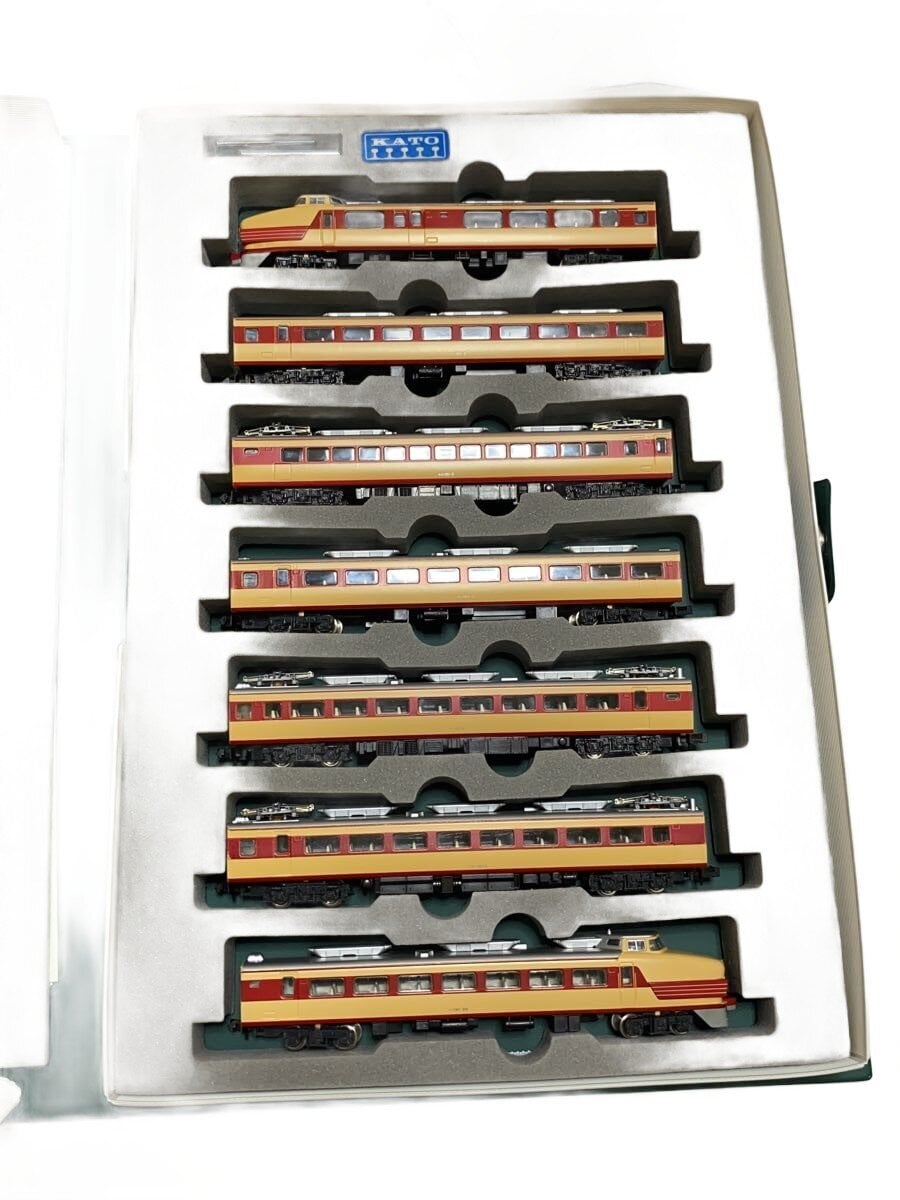 KATO N Gauge 181 Series 181-56 7-Car Set (with 10-210 Car Case)