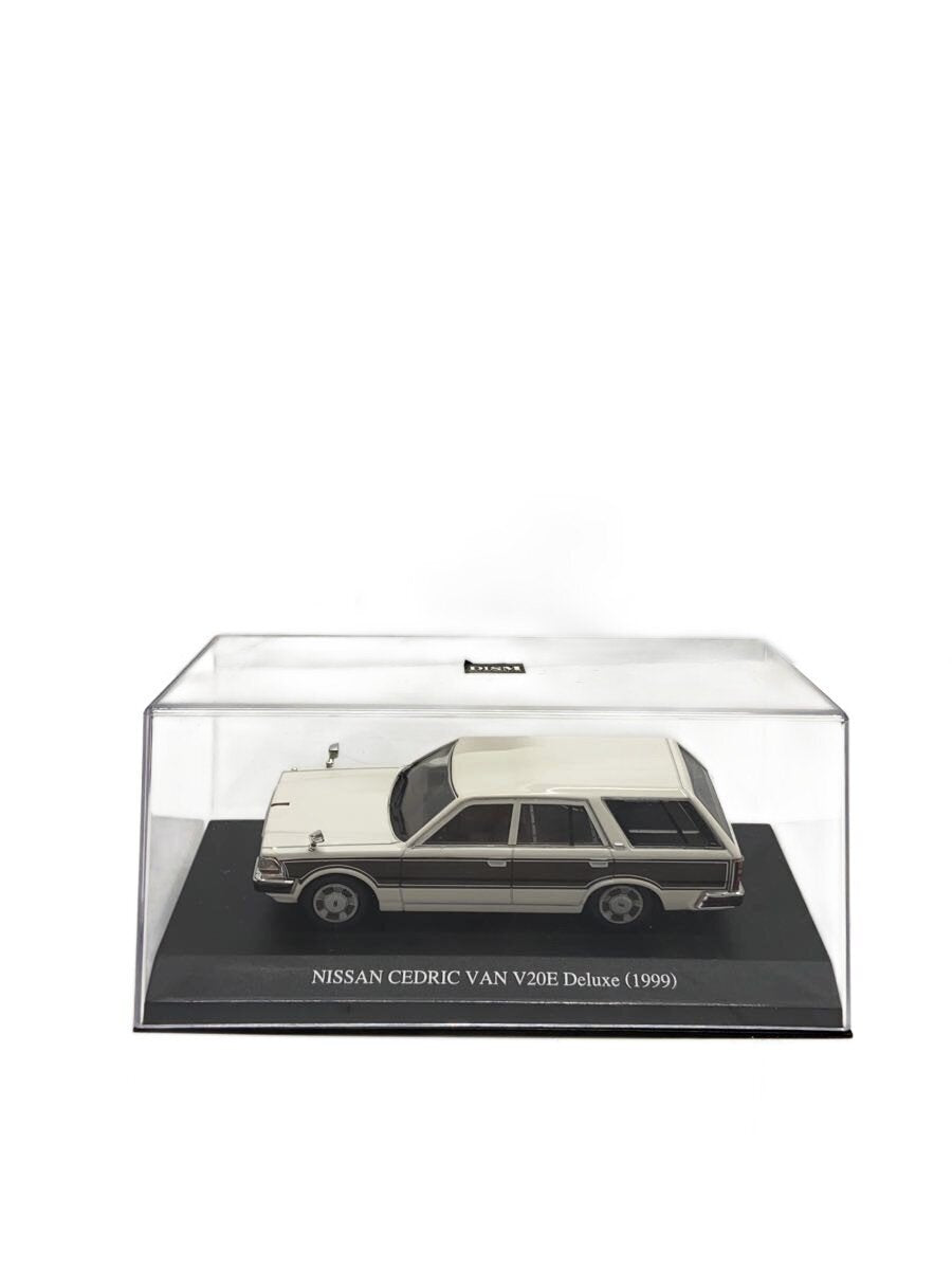 DISM Y30 Cedric Van Late Model V20E Deluxe Woody Side Panel Mini Car