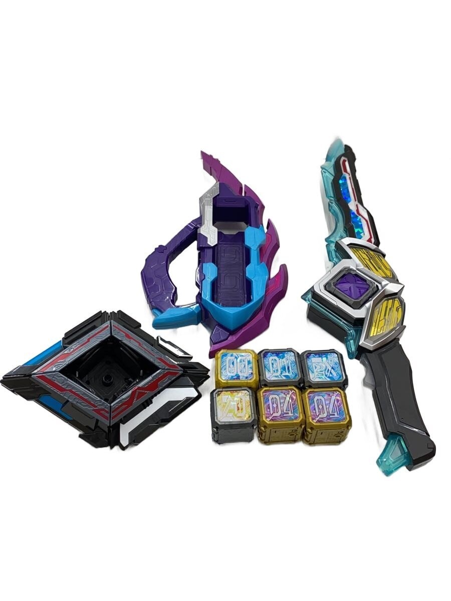 BANDAI Ultraman Ark Saikyou Narikiri Set