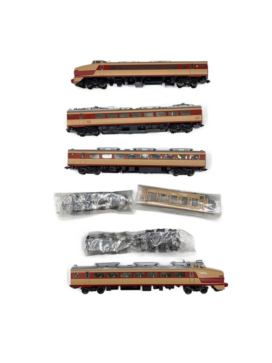 TOMIX Model Train