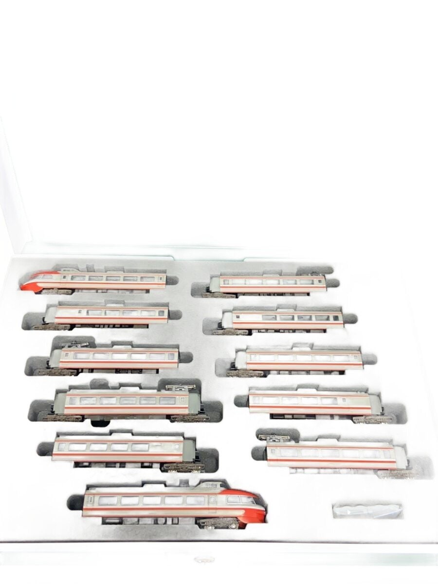 KATO N Gauge 10-1284 Odakyu Romancecar NSE 3100 Series 11-Car Set