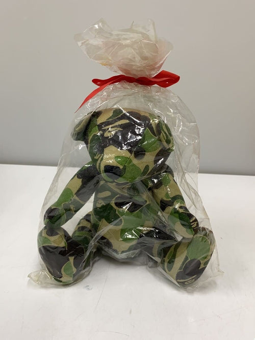 A BATHING APE Hobby Item (Khaki)