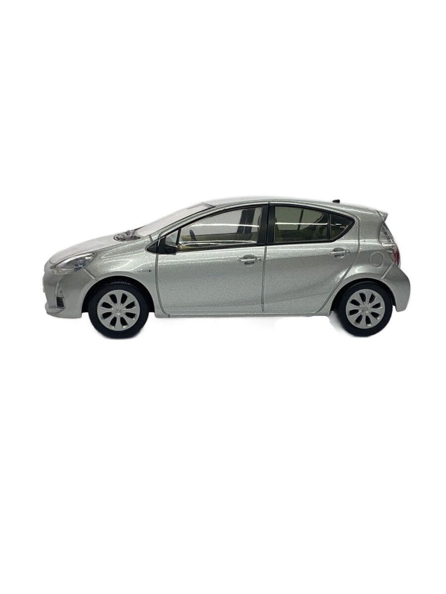 TOYOTA Toy Car (GRY)