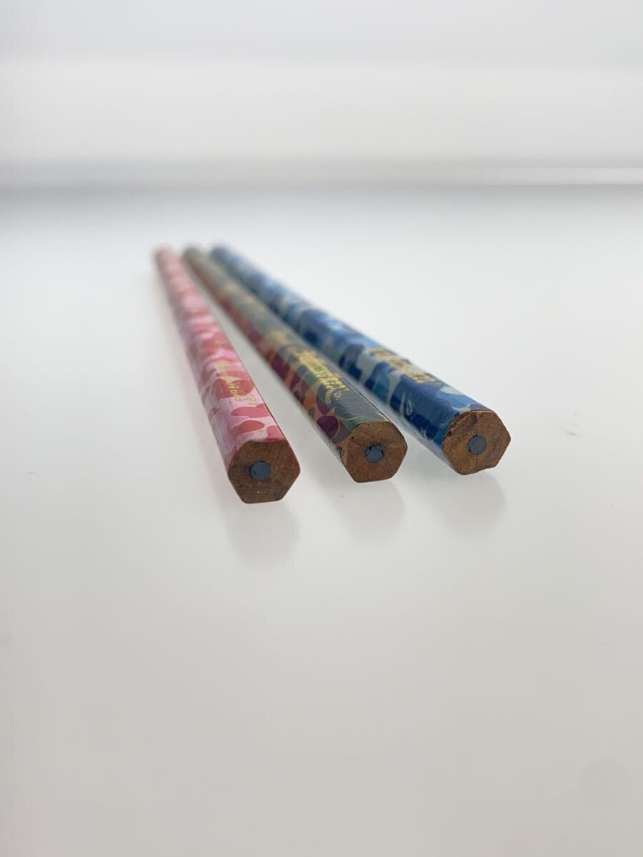 A BATHING APE 3-Piece Pencil Set