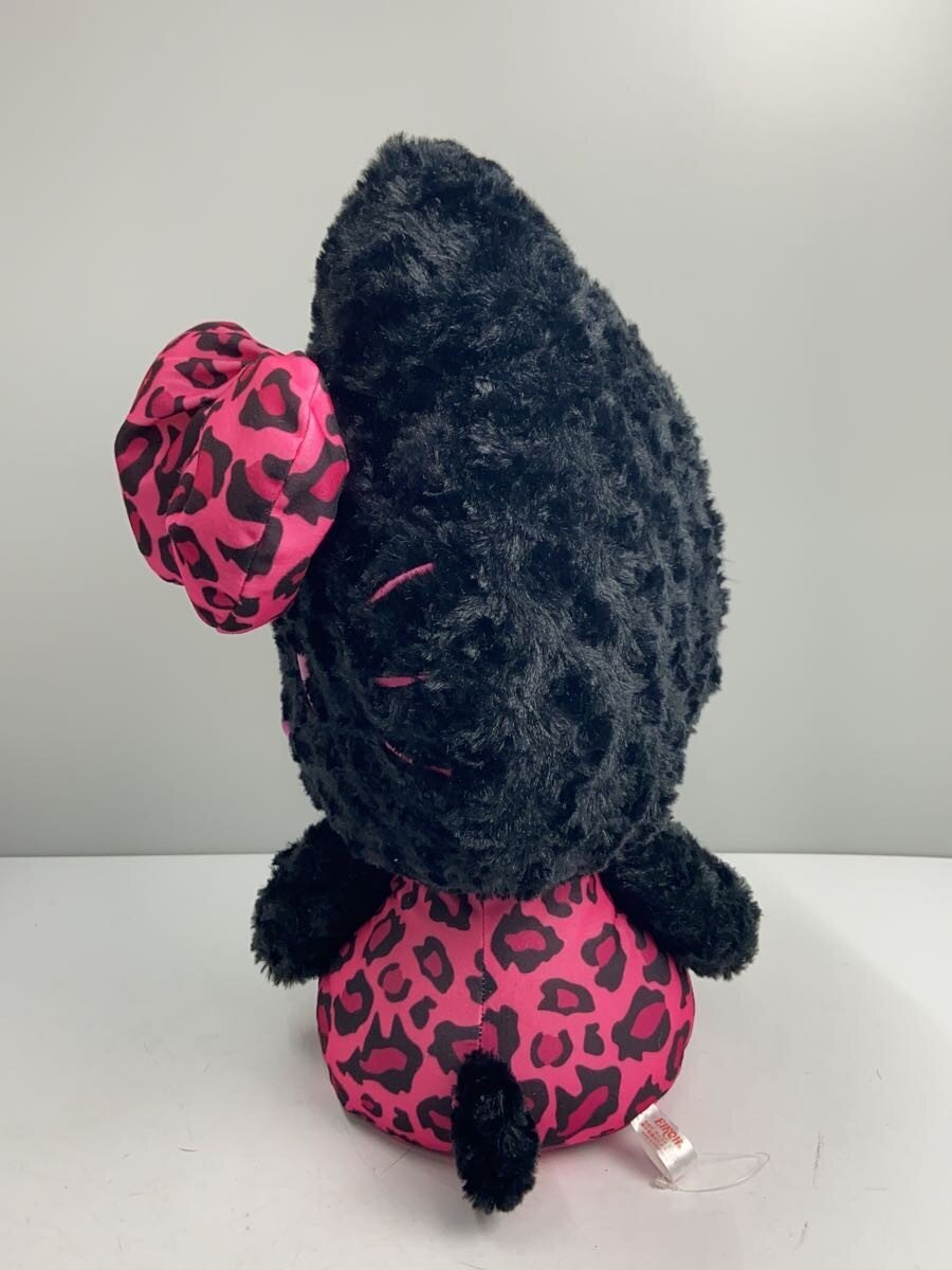 Sanrio Hello Kitty Figure (Black, Leopard Print)
