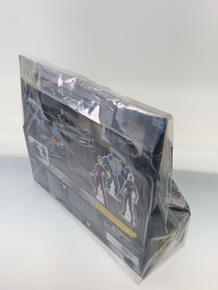 Spin Master Crusader Batmobile Playset (Batman) - Unopened