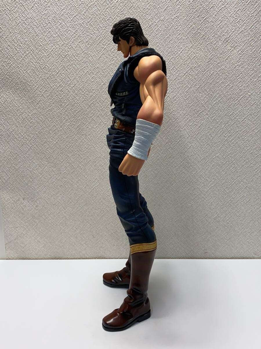 Kenshiro Figure (Fist of the North Star) - 貝印 Campaign Chapter 2 Closed A Course, with Base