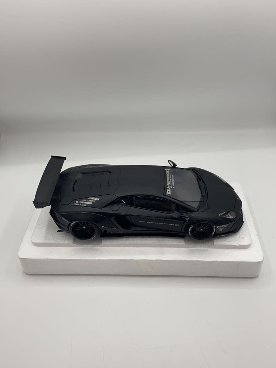AUTOart Mini Car (Black)