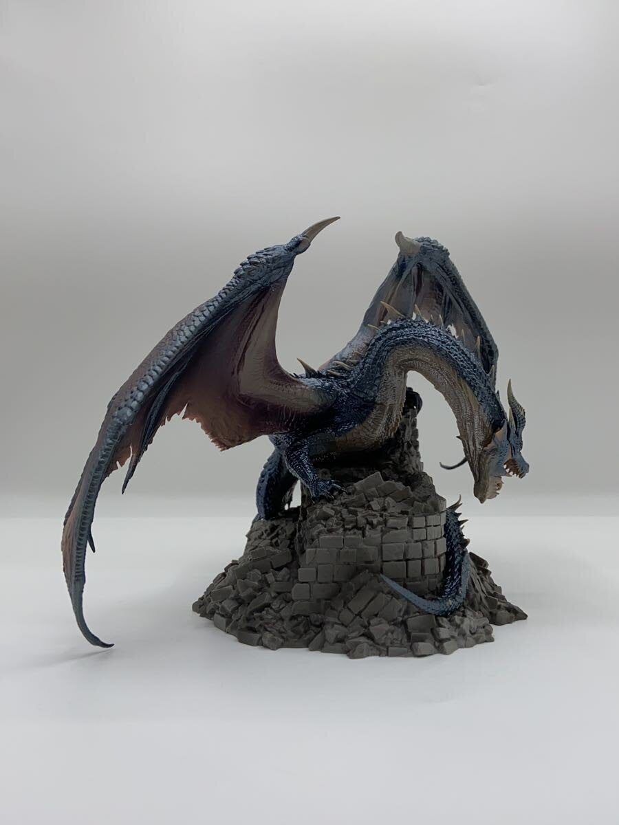 BANDAI SPIRITS Game Figure