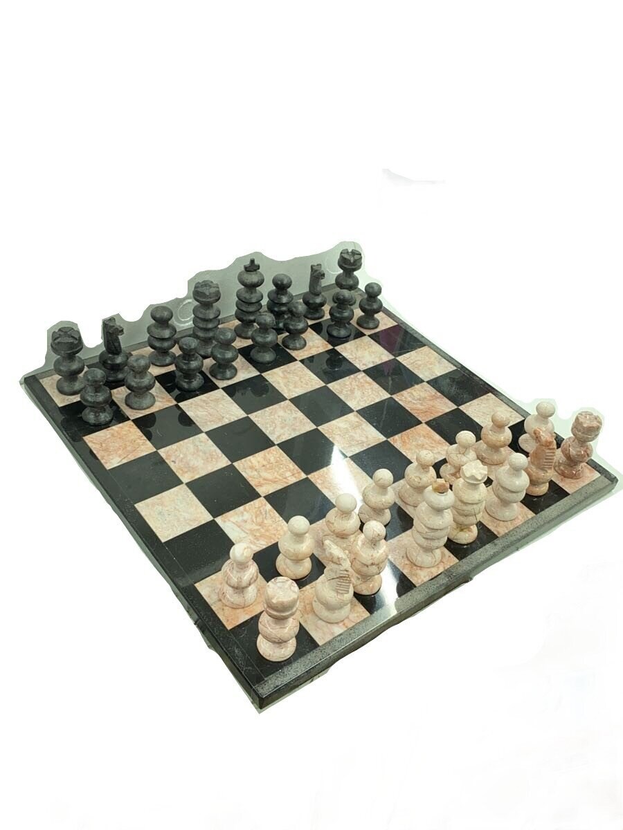 Other Brand Marble Chess Set (Pink)