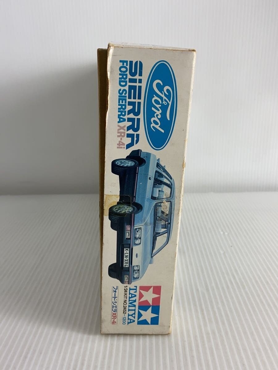 TAMIYA Ford Sierra XR-4i Plastic Model Kit