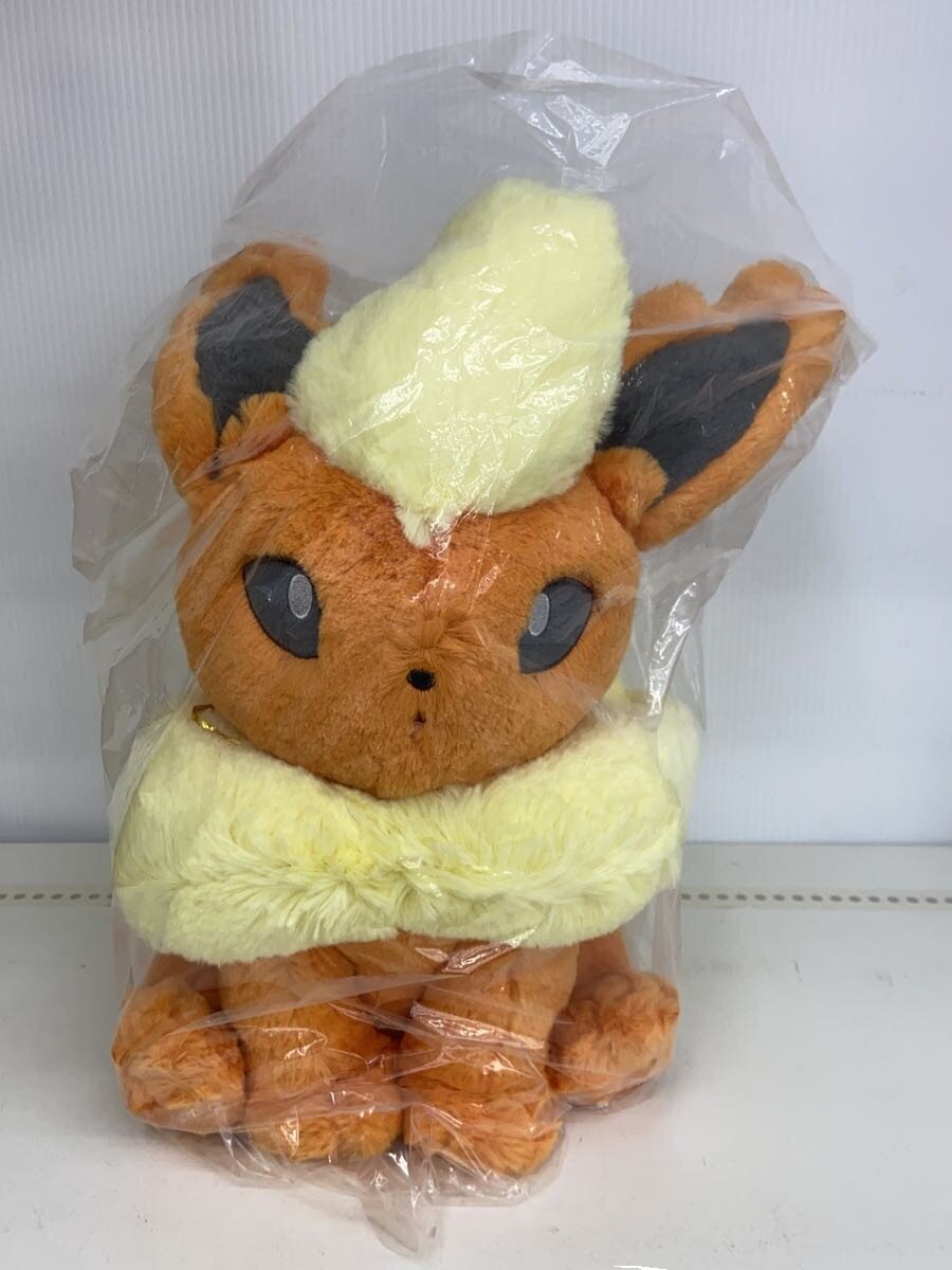 Pokemon Center Fluffy Hugging Plush Set (Jolteon, Vaporeon, Flareon)