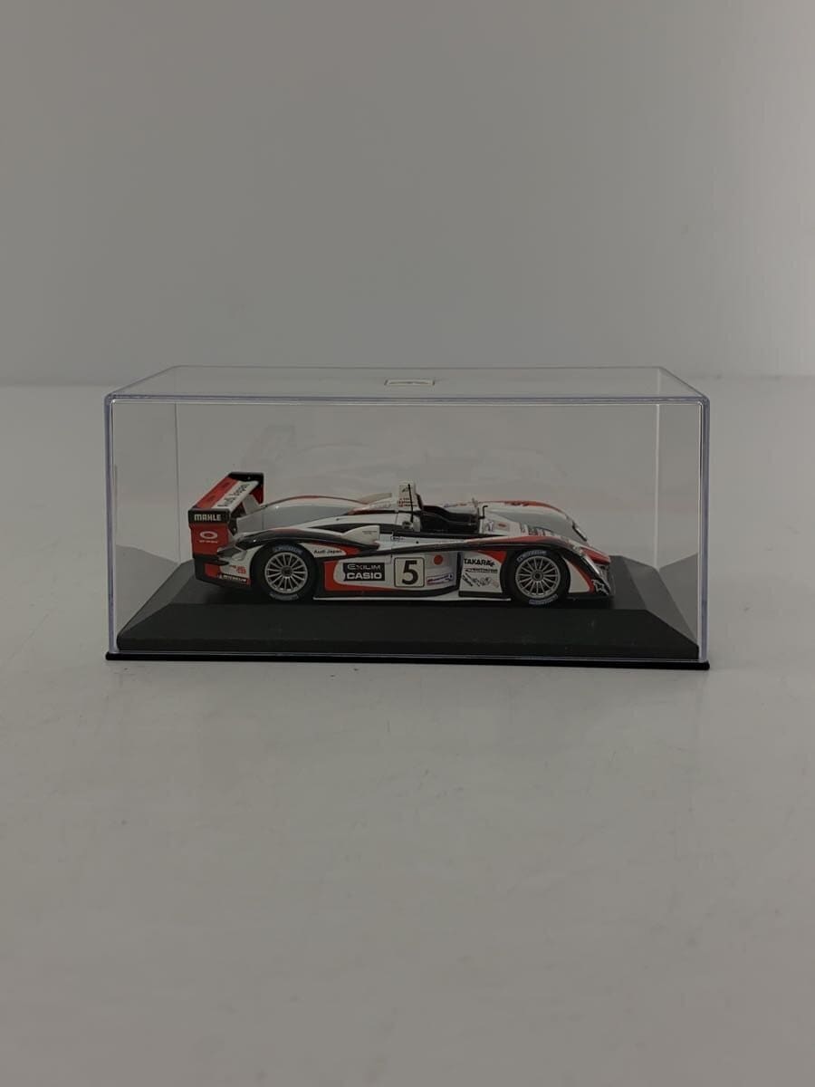 MINICHAMPS Minicar White 400 041305