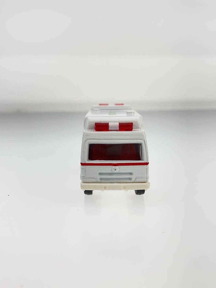 TOMY Tomica Super Ambulance No.116 (Red Box, Red Lettering, Made in China)
