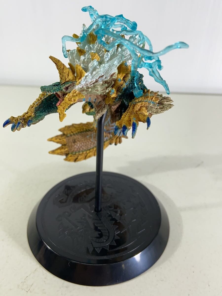 CAPCOM Figure Builder Standard Model Monster Hunter Zinogre (Supercharged / Angry Ver.2)