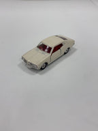 TAKARA TOMY Tomica No.82 Nissan Skyline 2000GT-X Mini Car