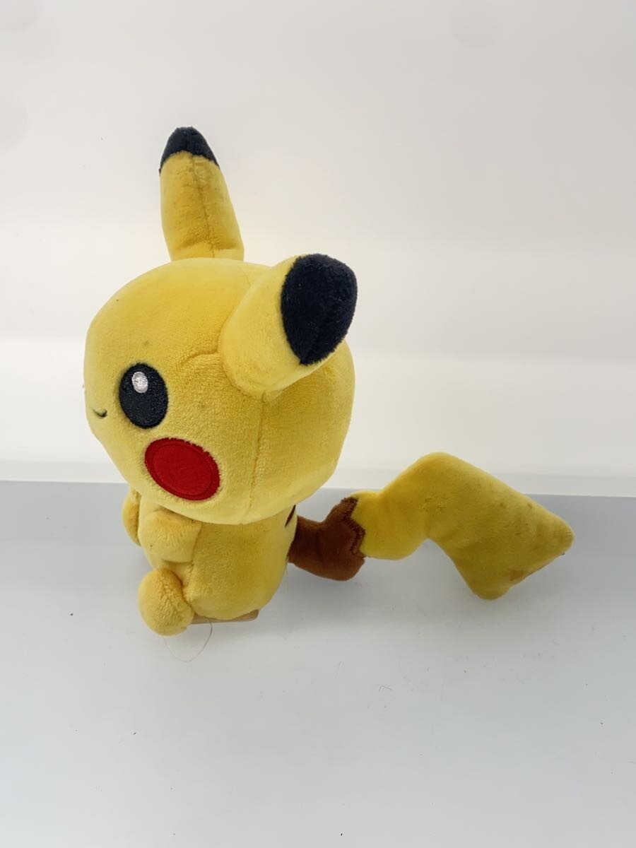 Pokemon Pikachu Plush (PokéDolls, Pokemon Center Limited)