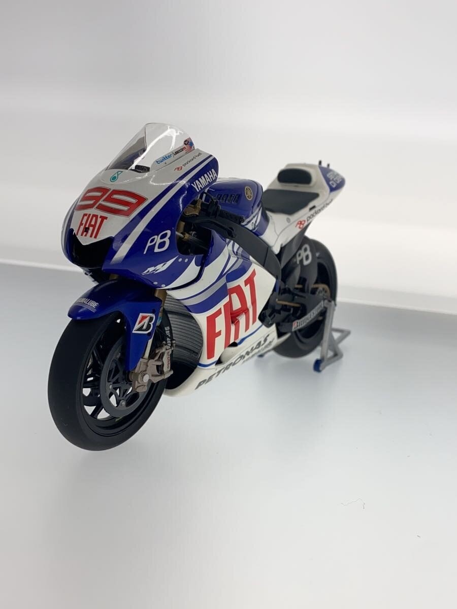 MINICHAMPS 1:12 Yamaha YZR-M1 Fiat Yamaha MotoGP 2010 #99 (122103099)