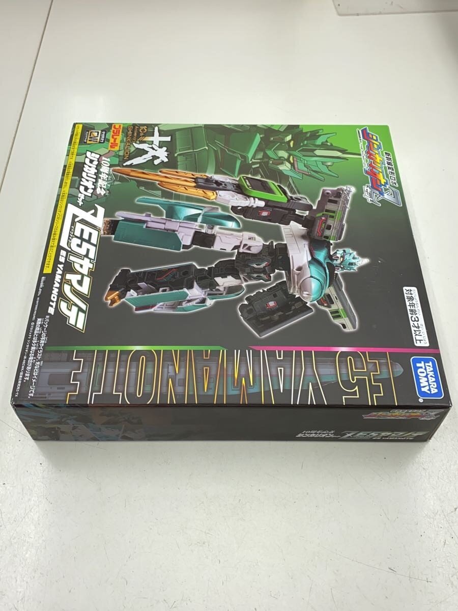 TAKARA TOMY Shinkalion Z E5 Yamanote 10th Anniversary Figure