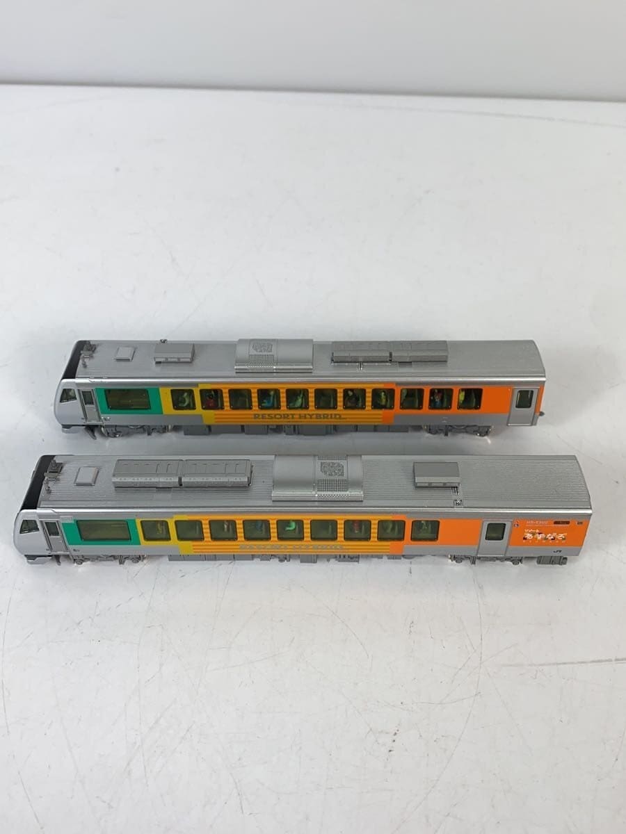 KATO 1/150 HB-E300 Series Resort Asunaro 2-Car Set 10-1369