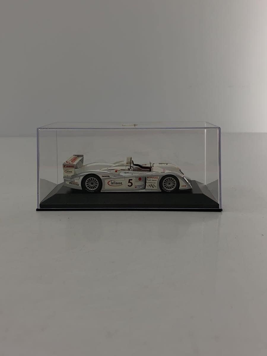 MINICHAMPS Minicar WHT 400 (031305)