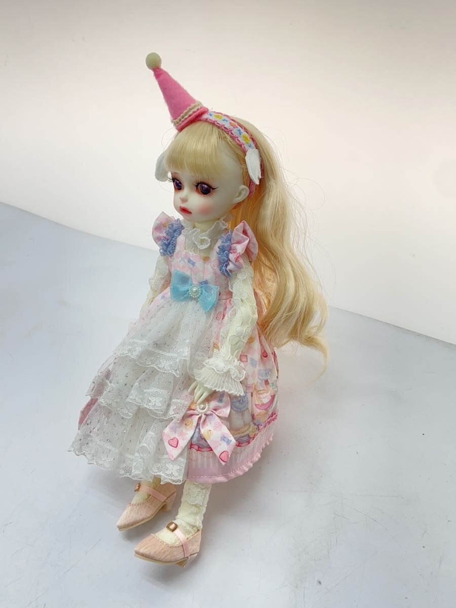 Other Brand Ball-Jointed Girl Doll