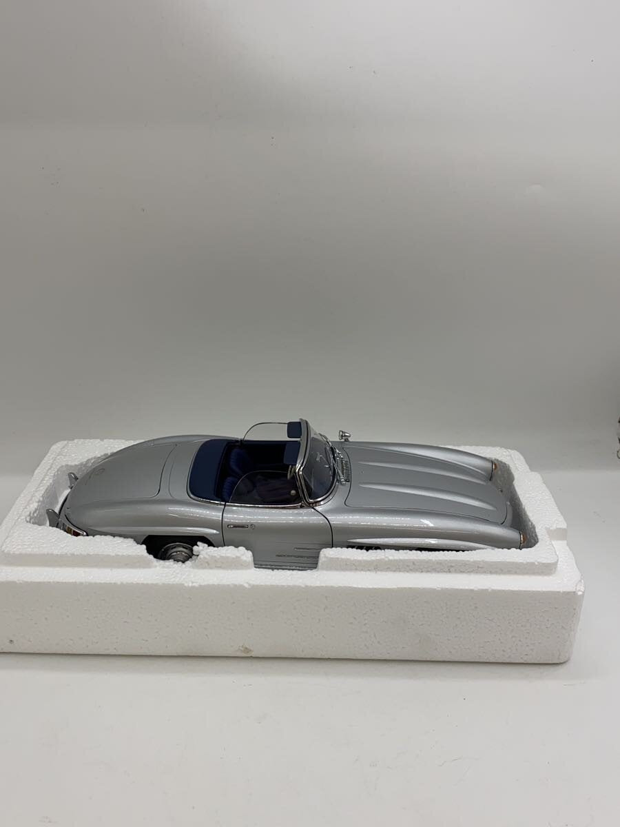 MINICHAMPS Mini Car - Silver