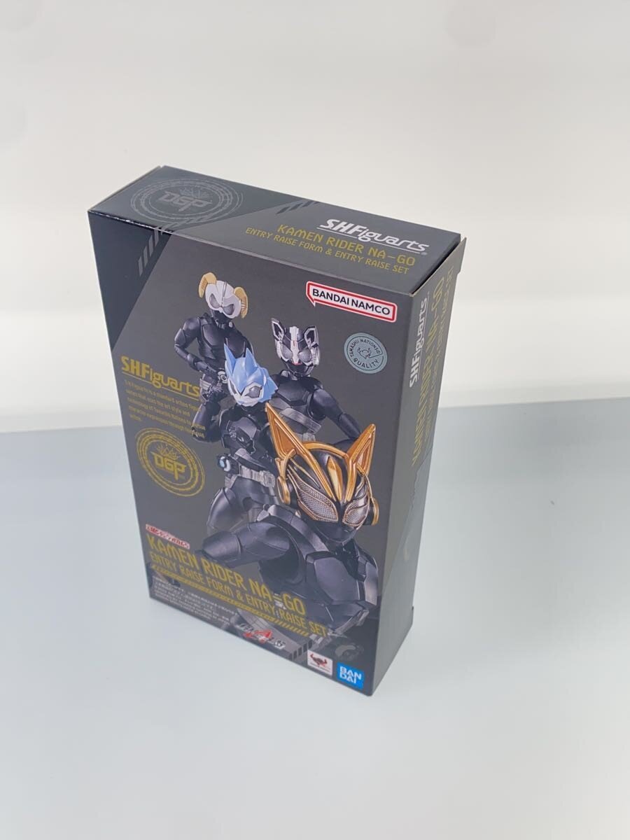 BANDAI SPIRITS S.H.Figuarts Nago Entry Raise Form & Set