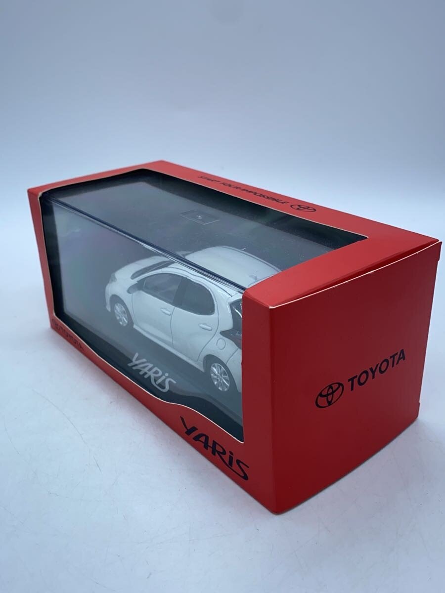 TOYOTA Mini Car (White)