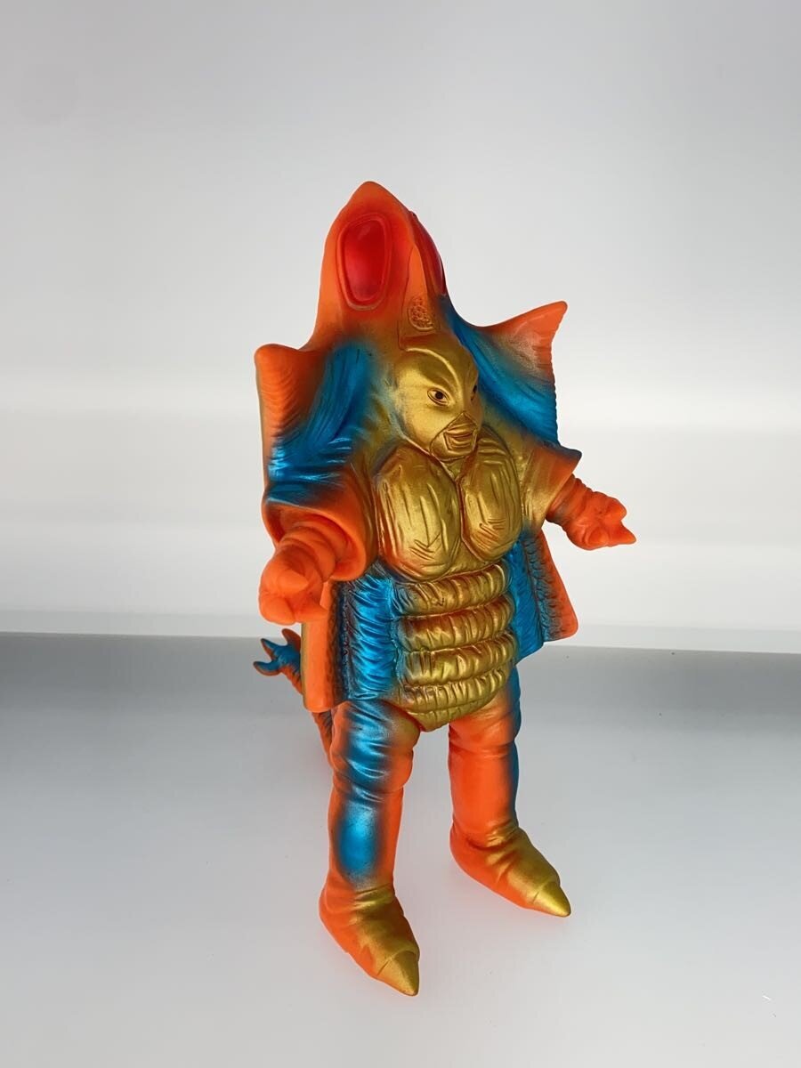Other Brand Figure, Tsuburaya Communications, Iron