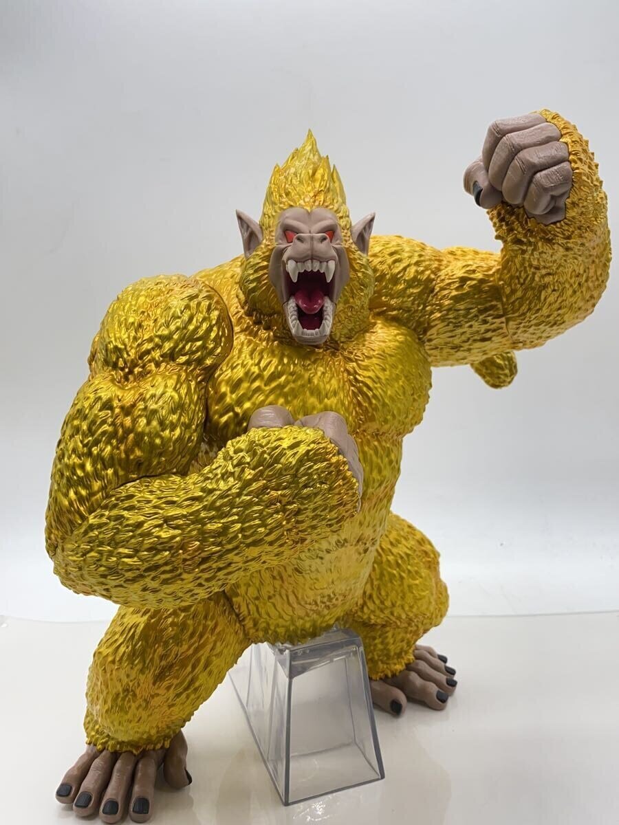 BANDAI SPIRITS Golden Great Ape Goku SOFVICS