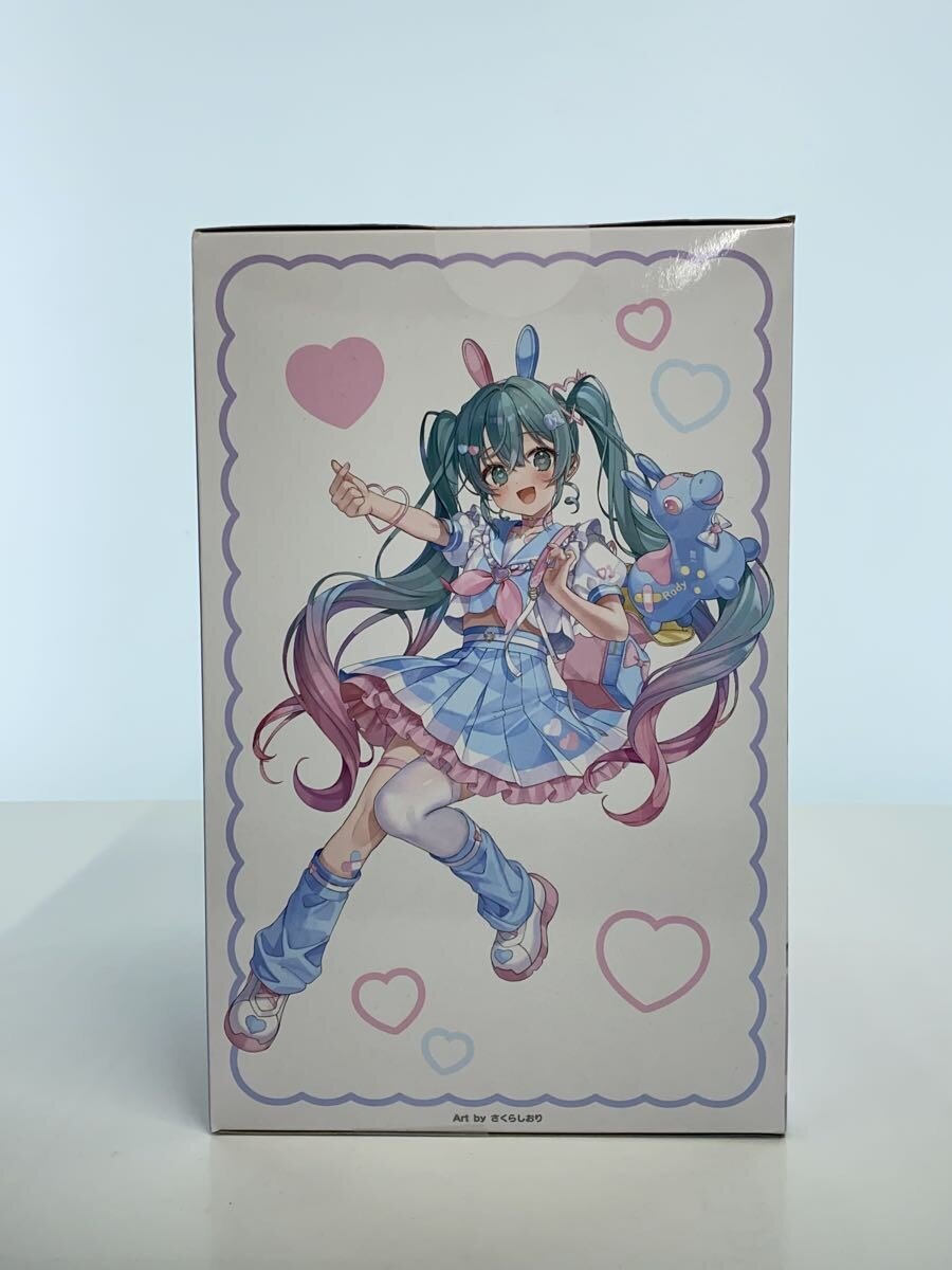 TAITO Figure Hatsune Miku