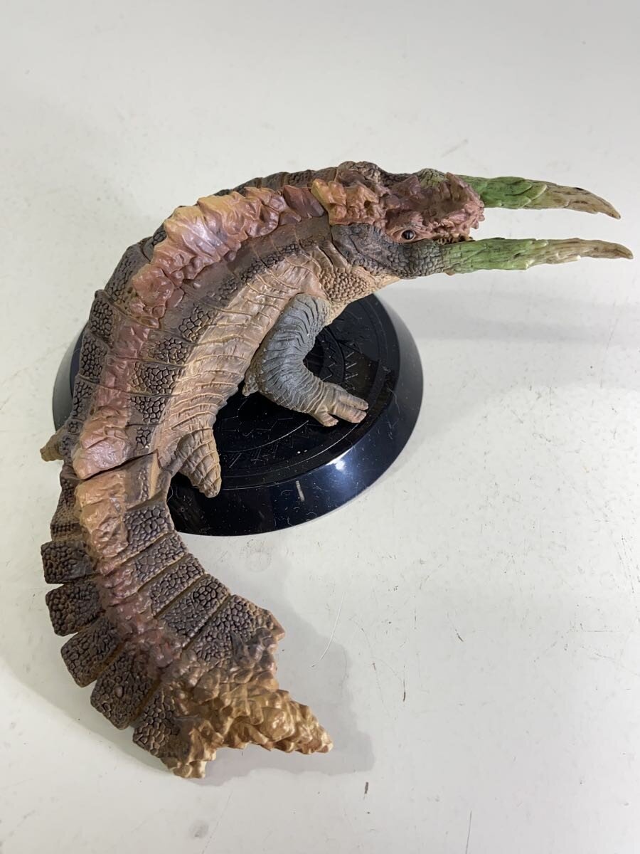 CAPCOM Monster Hunter Figure: Jhen Mohran (Game Figure)