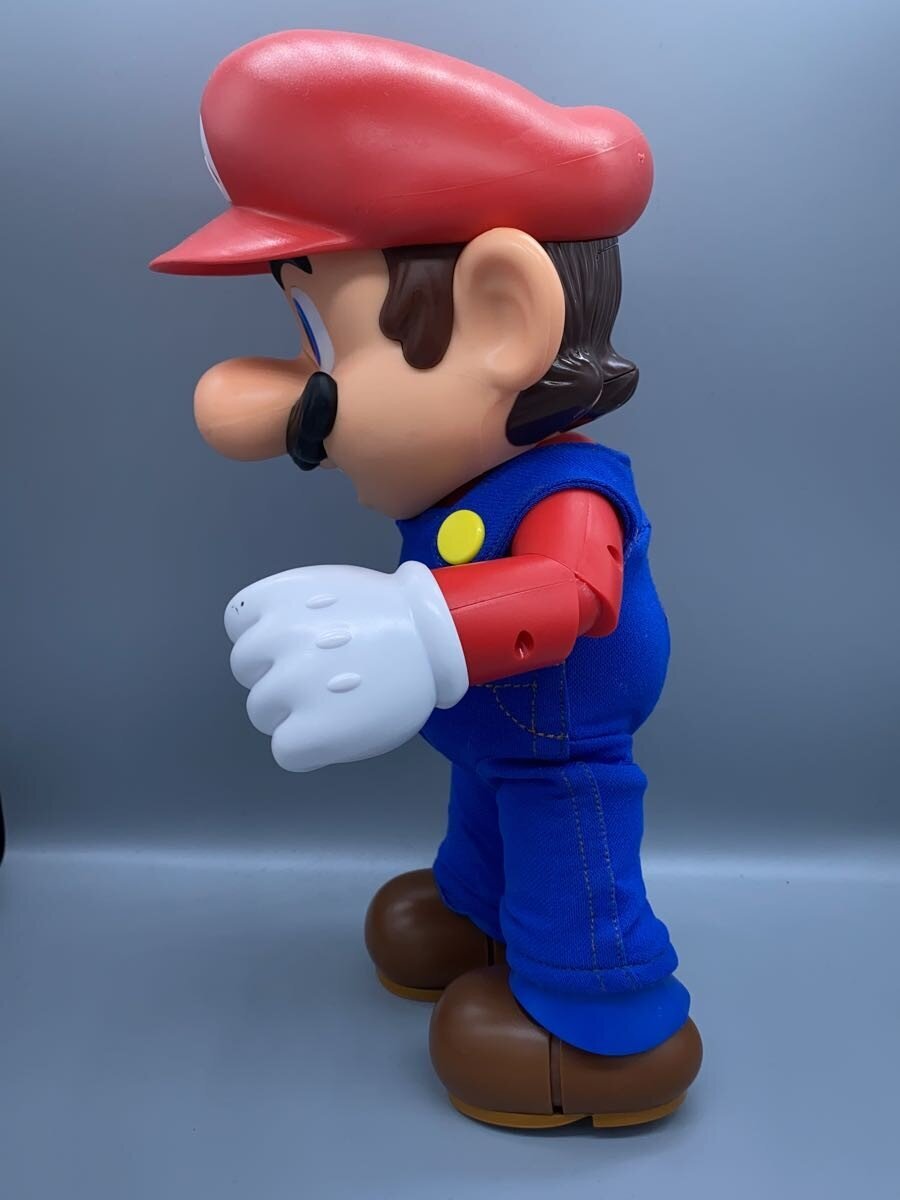 Jakks Pacific Game Figure