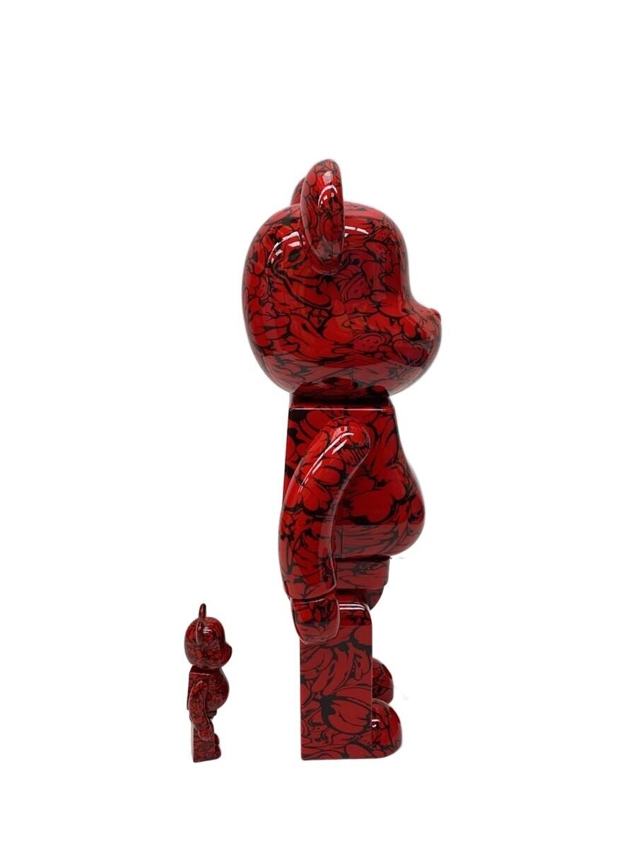 MEDICOM TOY Figure