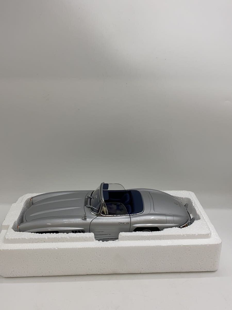 MINICHAMPS Mini Car - Silver
