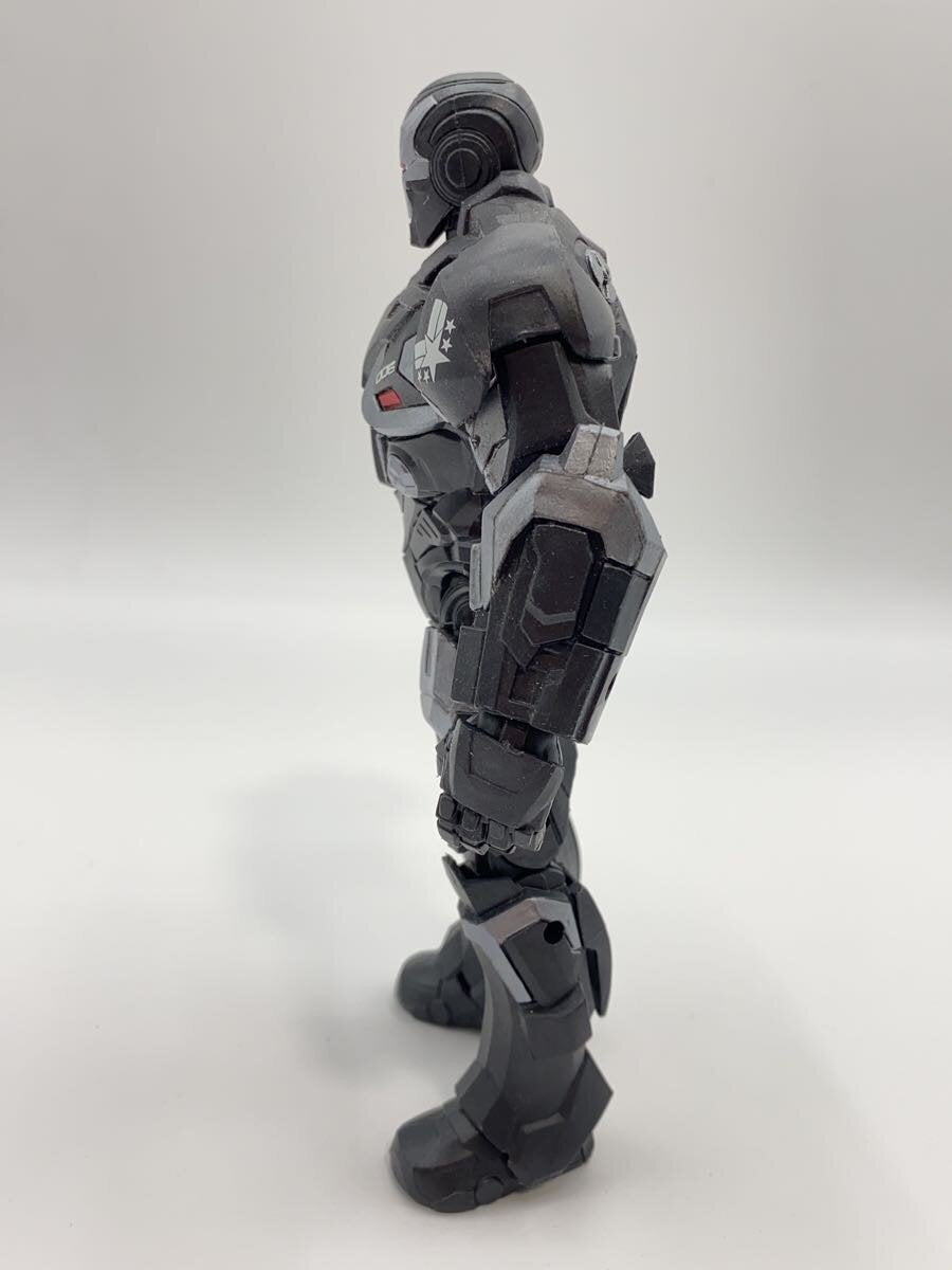 Hasbro Marvel Legends War Machine Figure