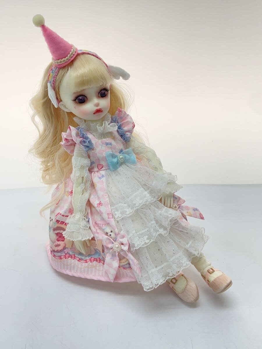 Other Brand Ball-Jointed Girl Doll