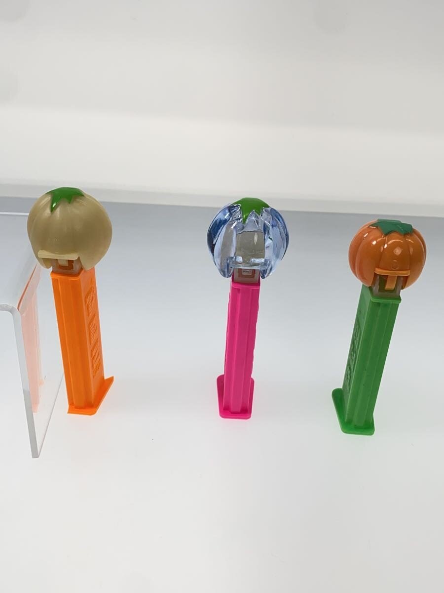 PEZ Halloween Dispensers (7 pieces) - Various Brands