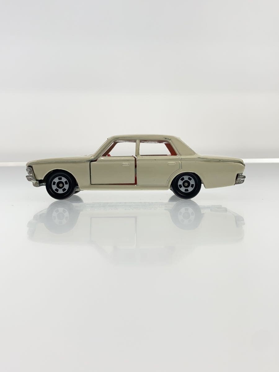 TOMY Tomica 1:65 Toyota Crown Super Deluxe No.3 Black Box Reissue (blue TOMY text)
