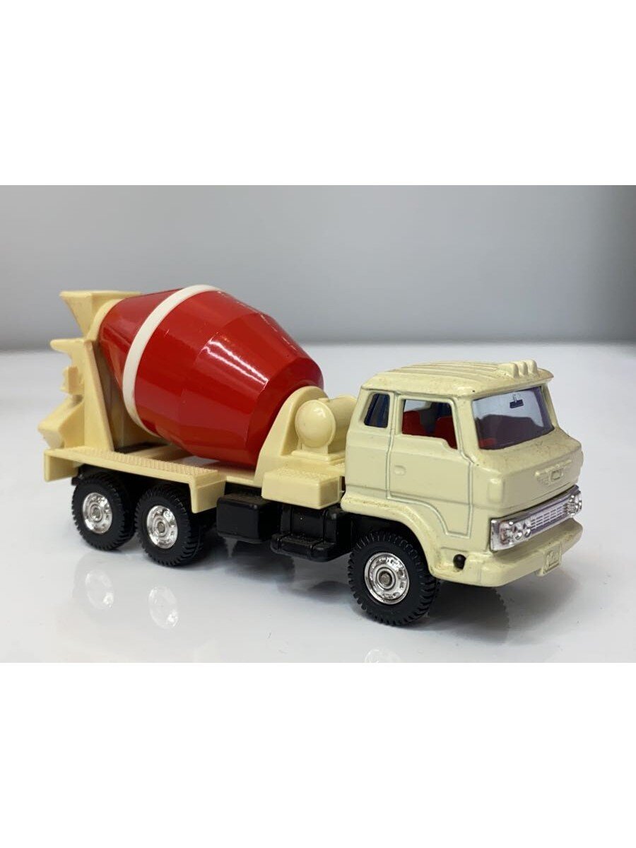 TOMY Boy 027