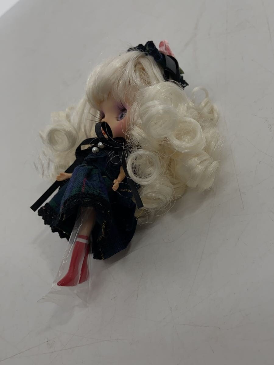 TAKARA Figure