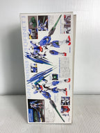BANDAI MG 645075-2094337 Gundam 00 Quanta (Double O Quanta)