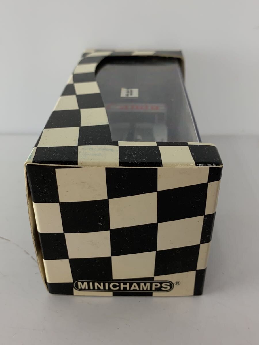 MINICHAMPS 1/43 Audi R8 Sebring 12h 2003 Scale Model (Silver)