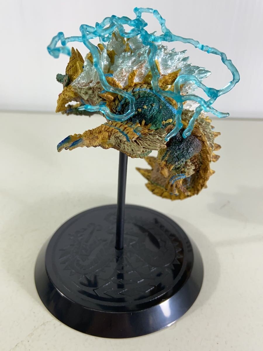 CAPCOM Figure Builder Standard Model Monster Hunter Zinogre (Supercharged / Angry Ver.2)