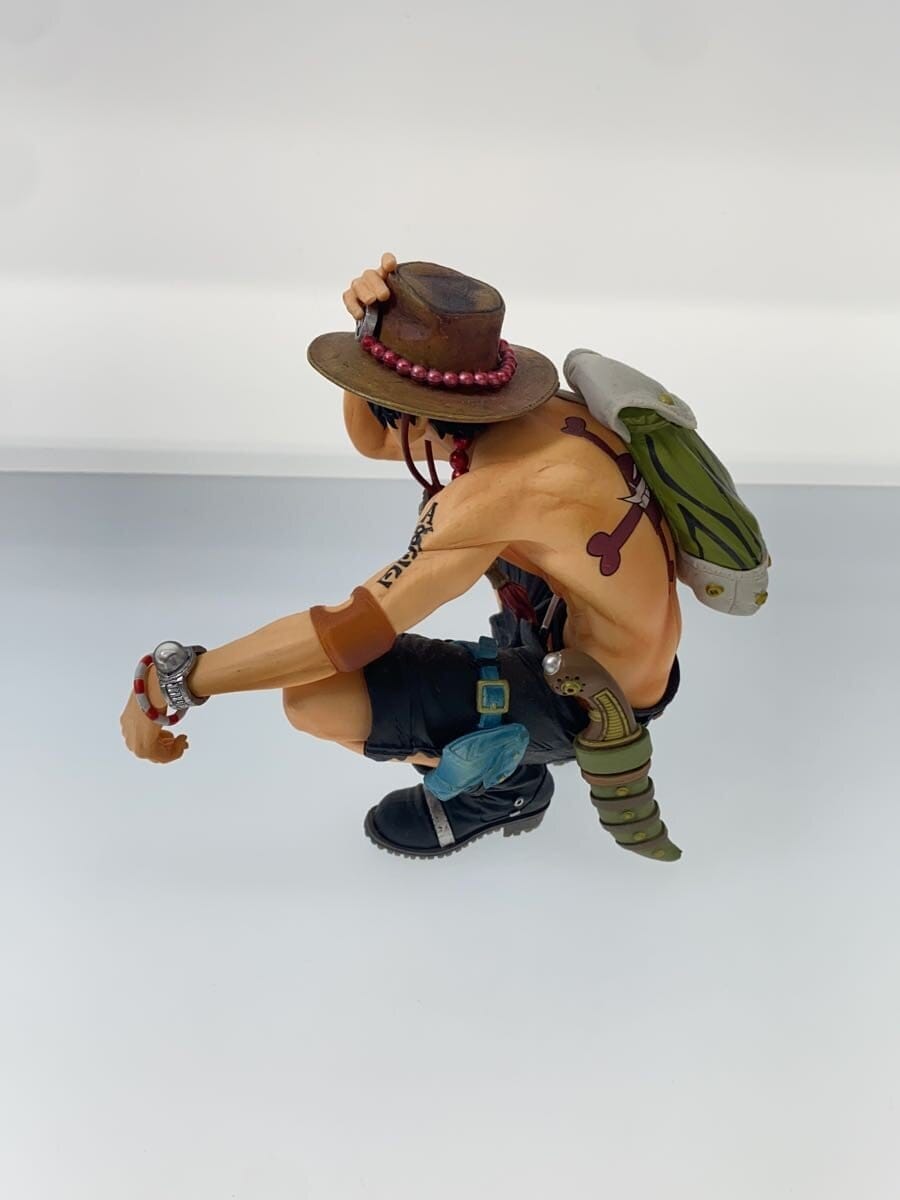 Other Brand Figure: Portgas D. Ace KING OF ARTIST (One Piece)