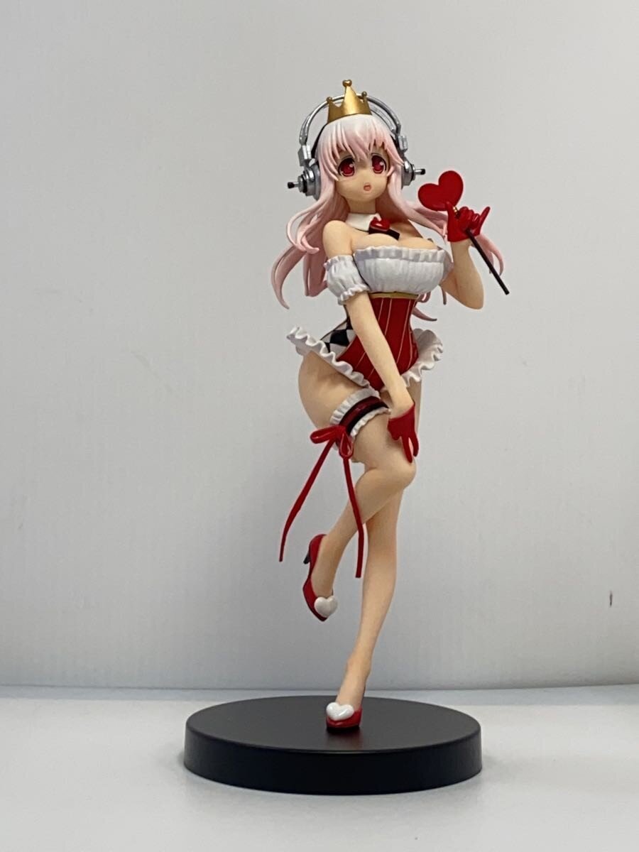 FURYU Figure: Super Sonico (Sonico-chan and the Fairy Tale) Queen of Hearts