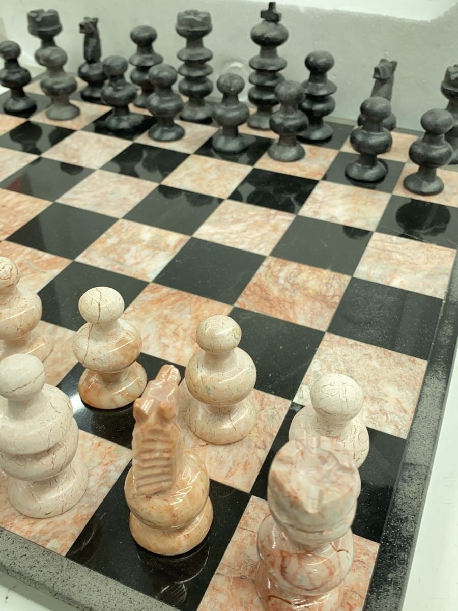 Other Brand Marble Chess Set (Pink)