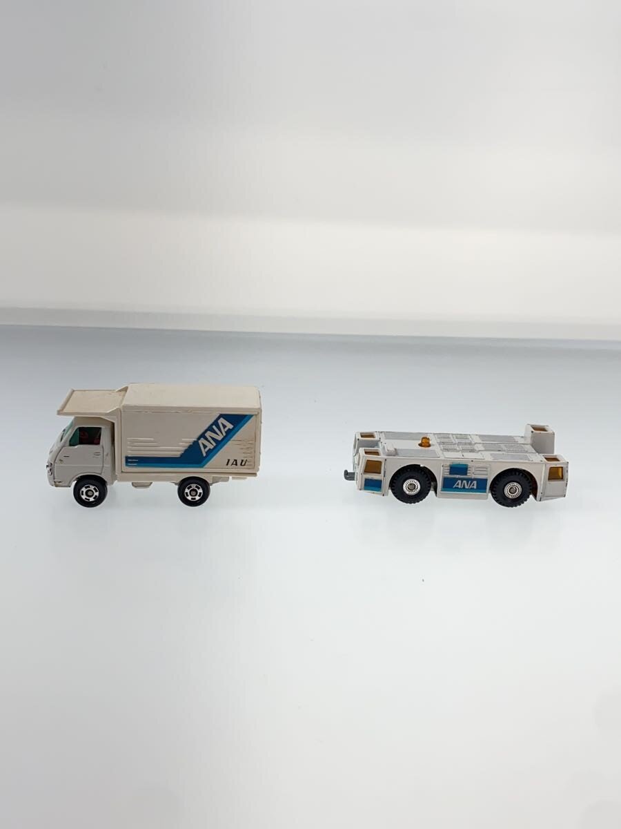 TOMY Truck & Towing Tractor "Jumbo Air" ANA (Made in Japan)